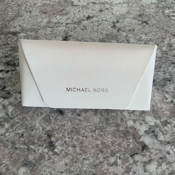Michael Kors glasses case - Picture 1 of 3